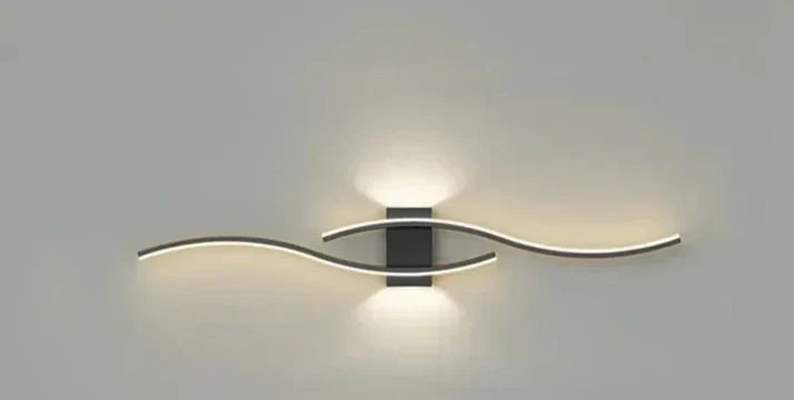 Modern LED Wave Wall Lamp with Integrated LED and Warm Light