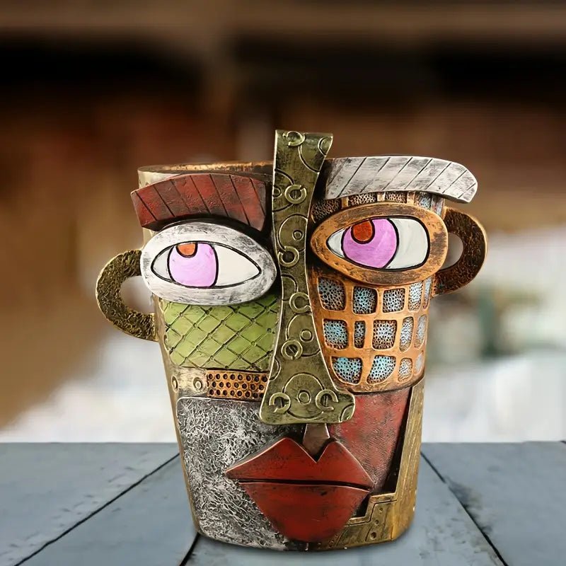 Artistic Face Planter with Picasso-Inspired Design for Indoor and Outdoor Use