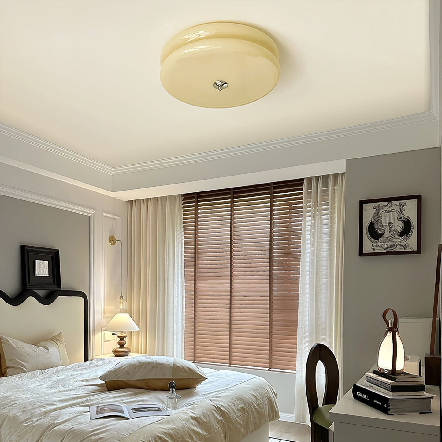 Ceiling Lamp Art Deco Vintage with Glass Shade and Round Layered Design