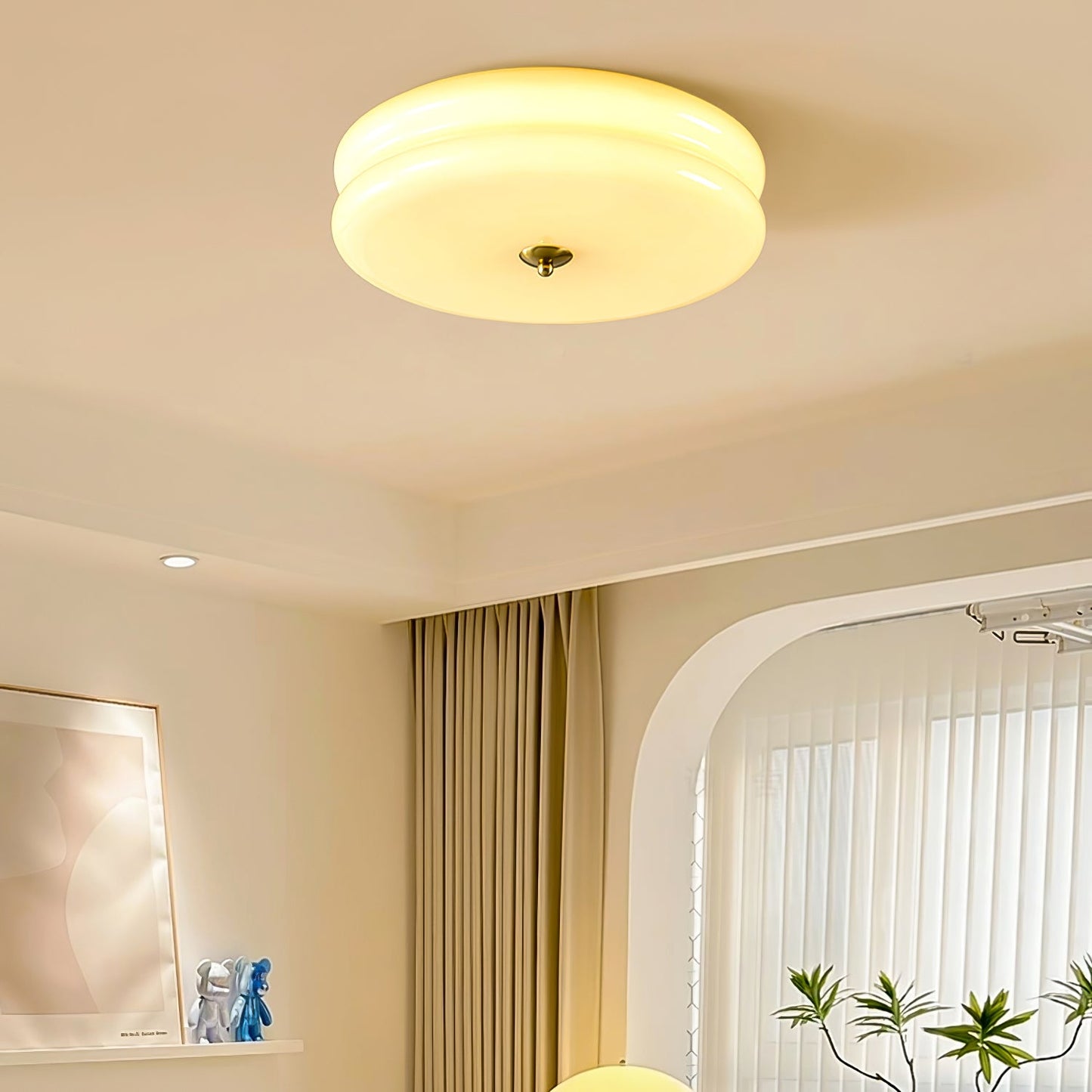 Ceiling Lamp Art Deco Vintage with Glass Shade and Round Layered Design