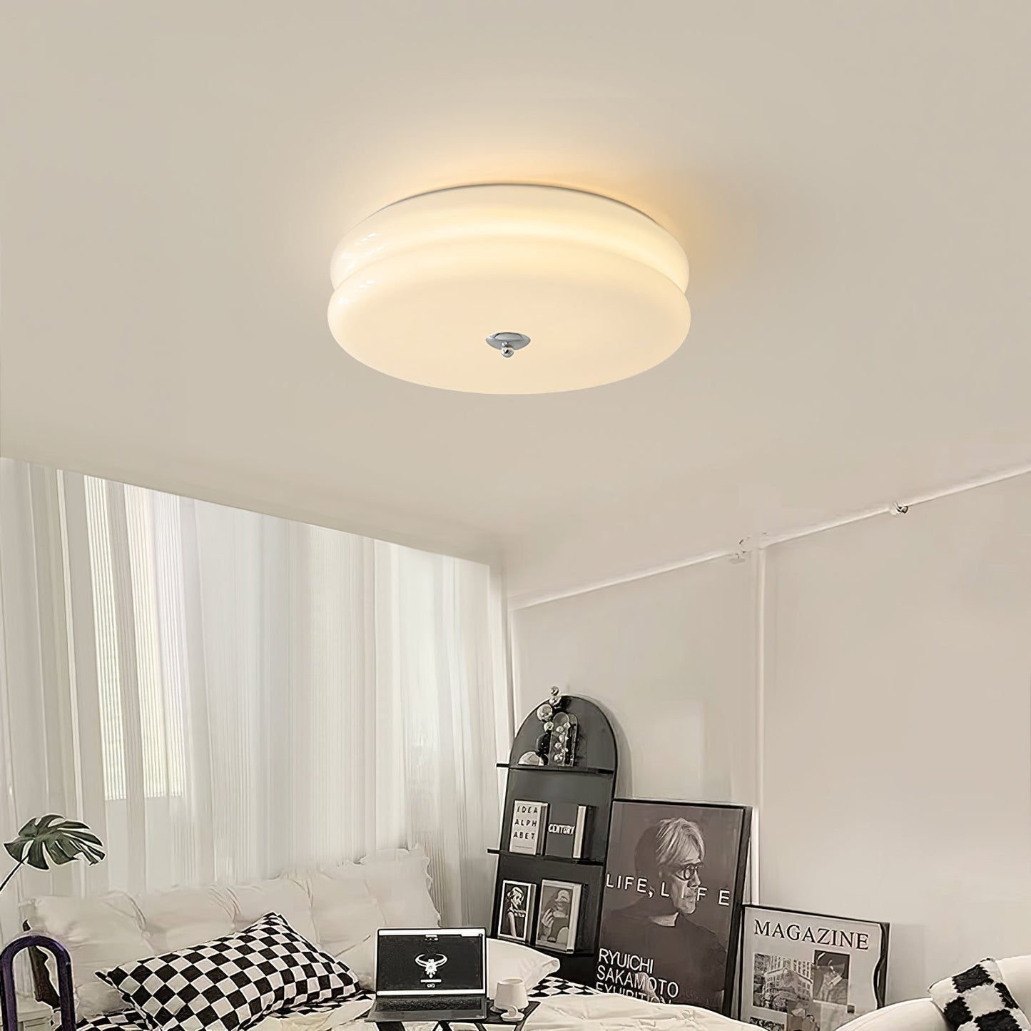 Ceiling Lamp Art Deco Vintage with Glass Shade and Round Layered Design
