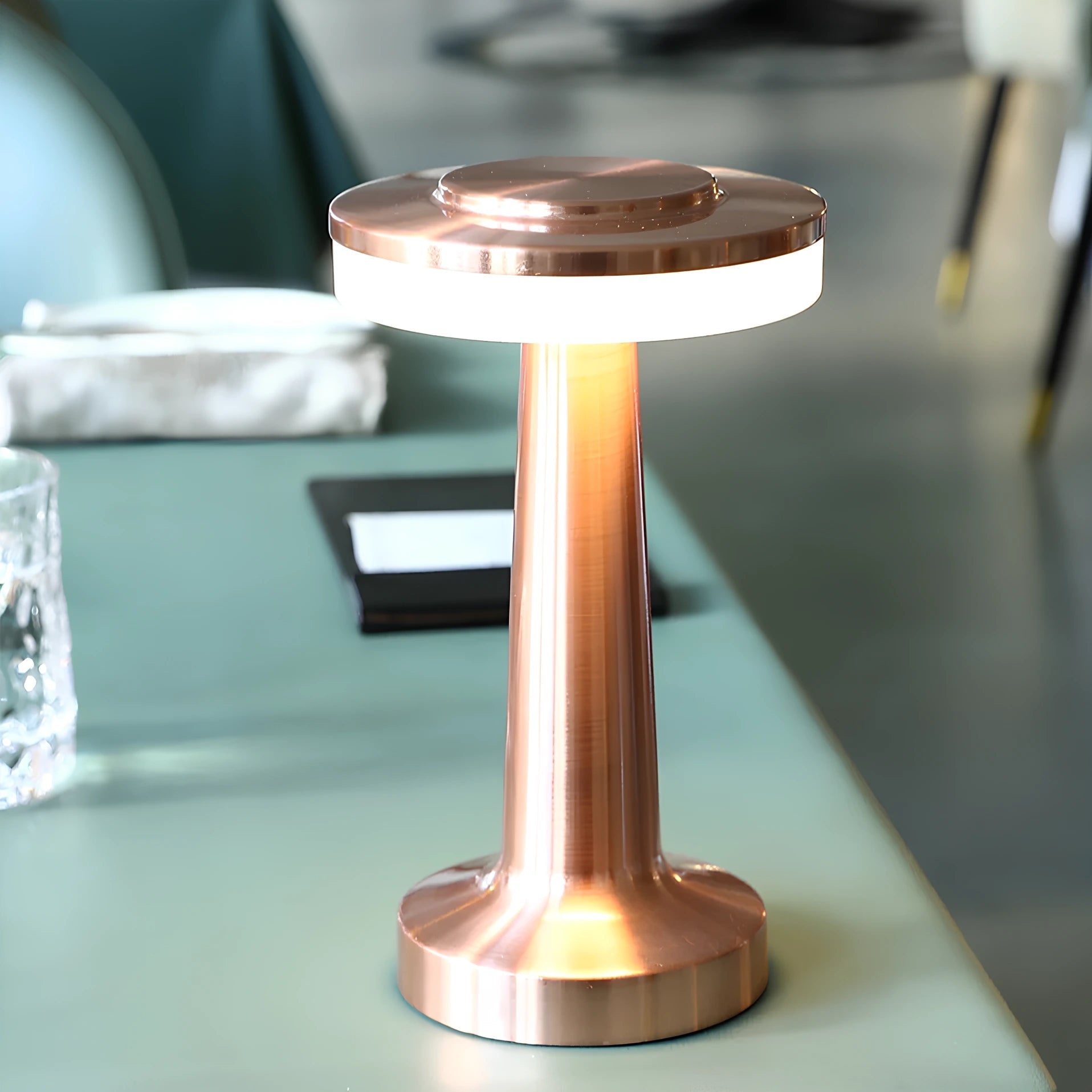 Cordless LED Table Lamp Art Deco with Touch Dimmer and USB-C Charging