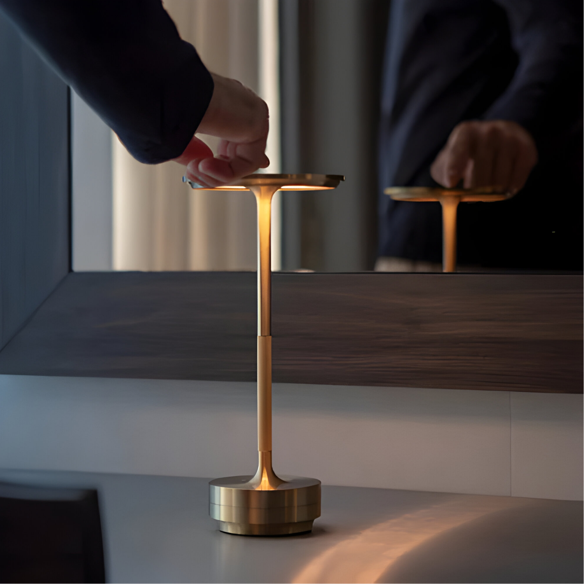 Cordless LED Table Lamp Modern Minimalist with Touch Dimmer and Rechargeable Battery
