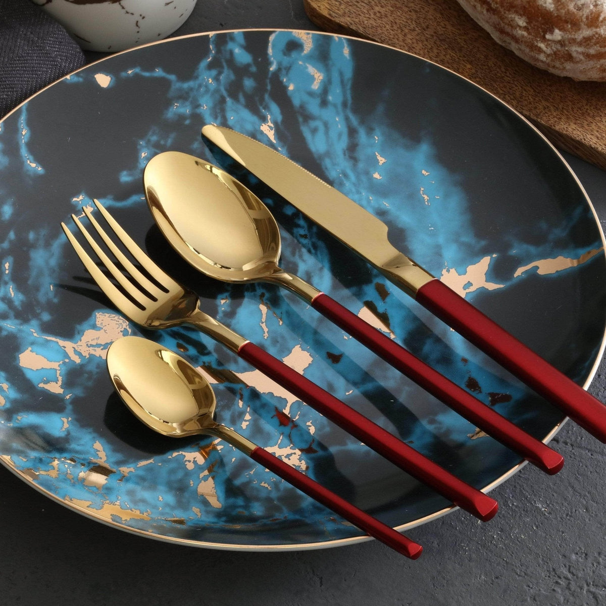 Cutlery Set with Gold Finish and Colored Handles, 16 or 24 Piece