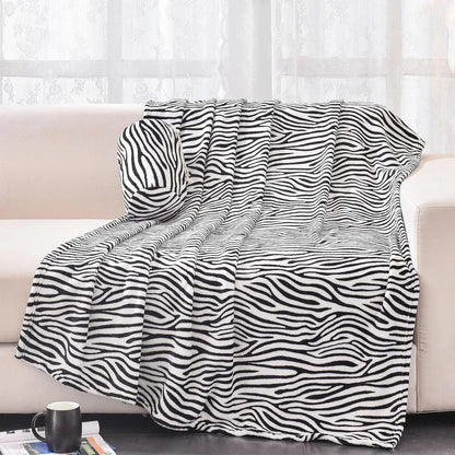 Flannel Throw Blanket with Animal Print Pattern for Sofa and Bed