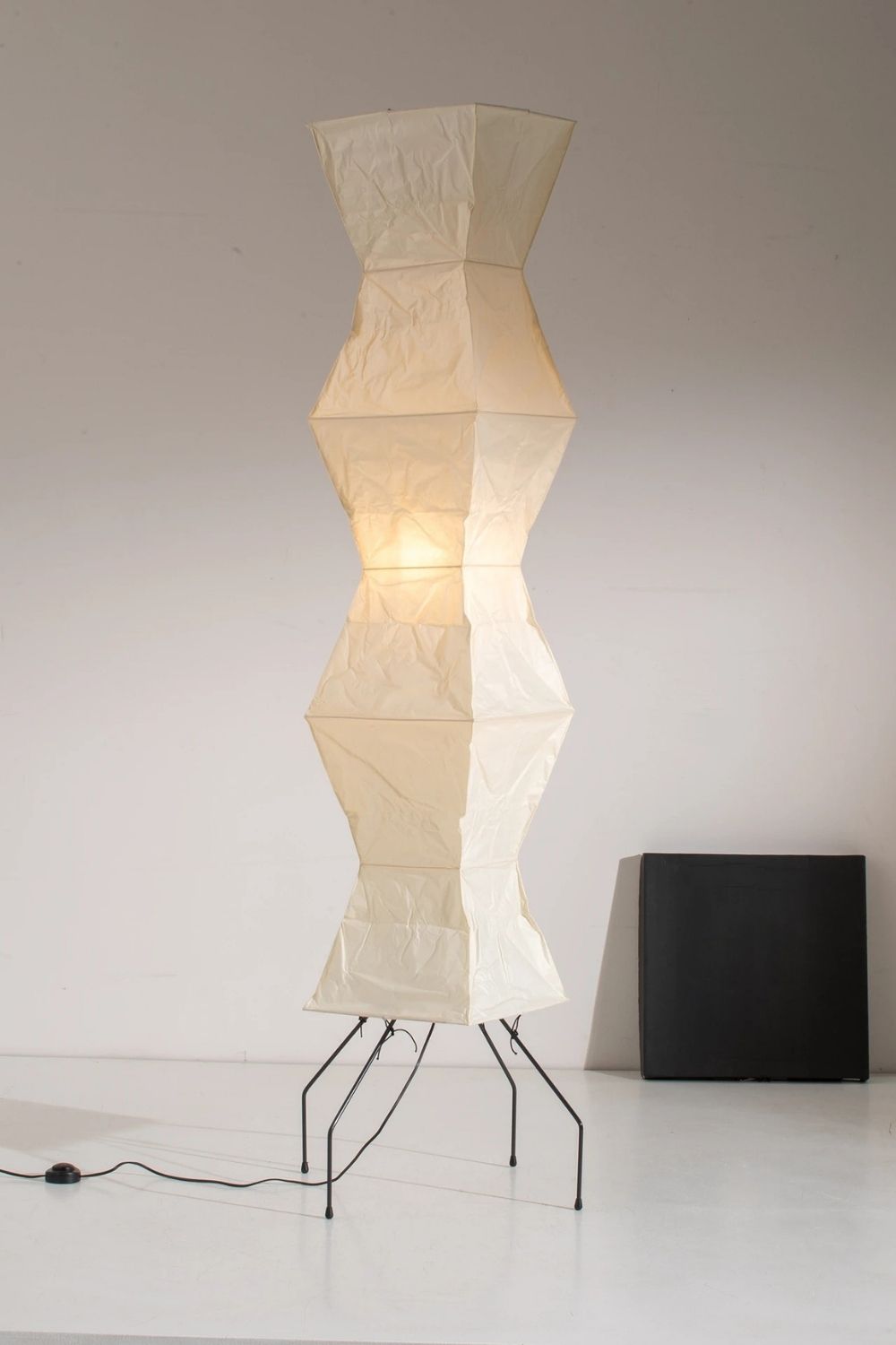 Floor Lamp Minimalist with Geometric Washi Paper Shade and Tripod Base
