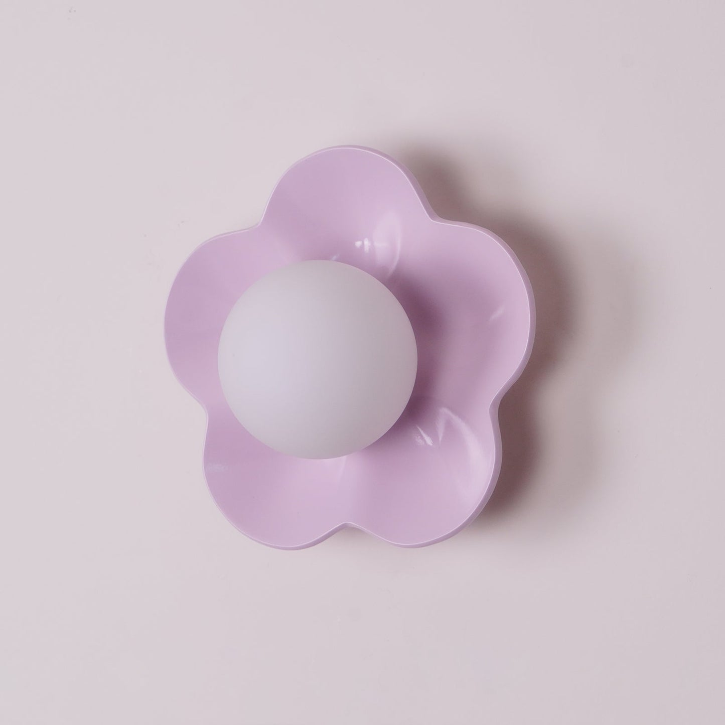 Flower Wall Lamp Bohemian with Globe Light and Flower Shape