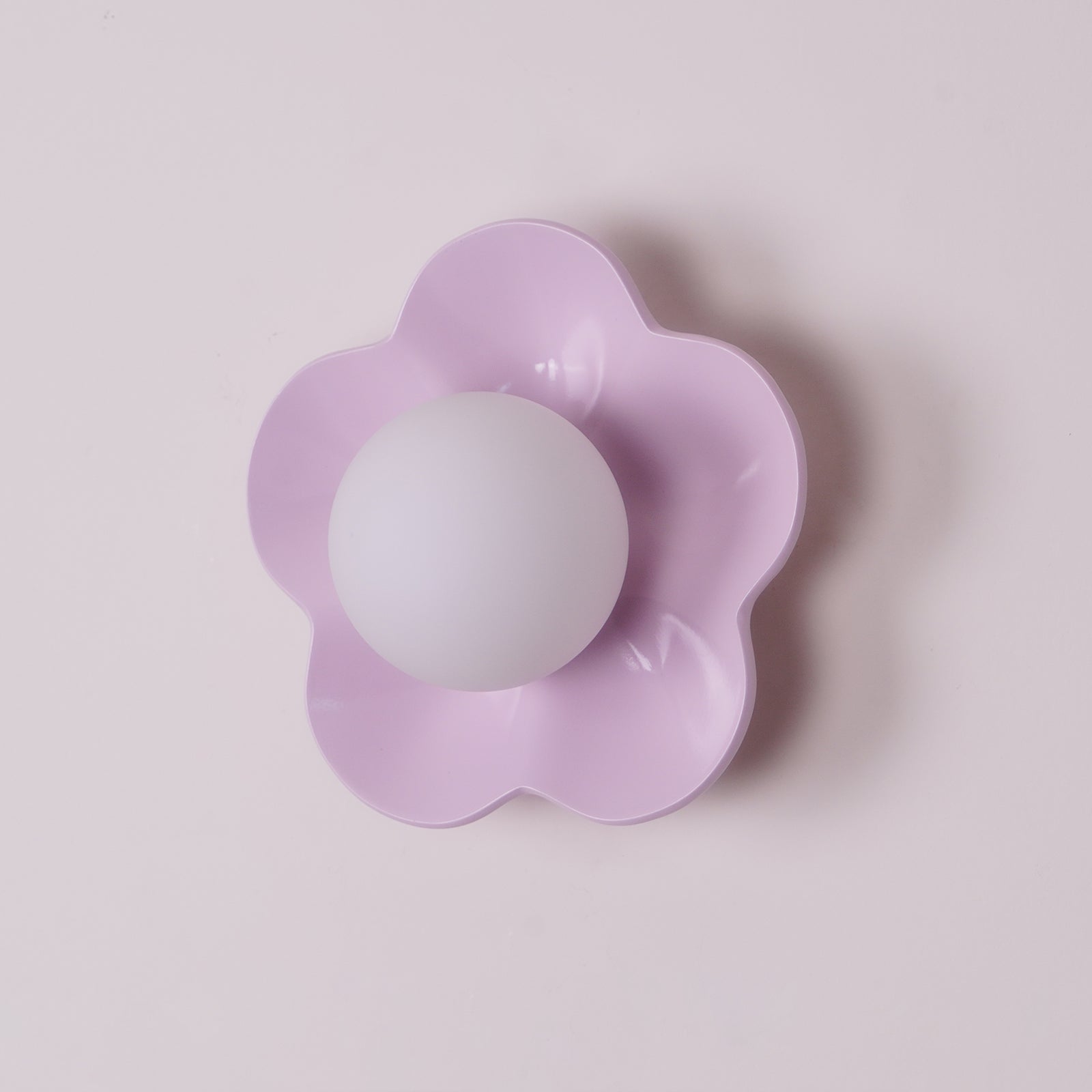 Flower Wall Lamp Bohemian with Globe Light and Flower Shape