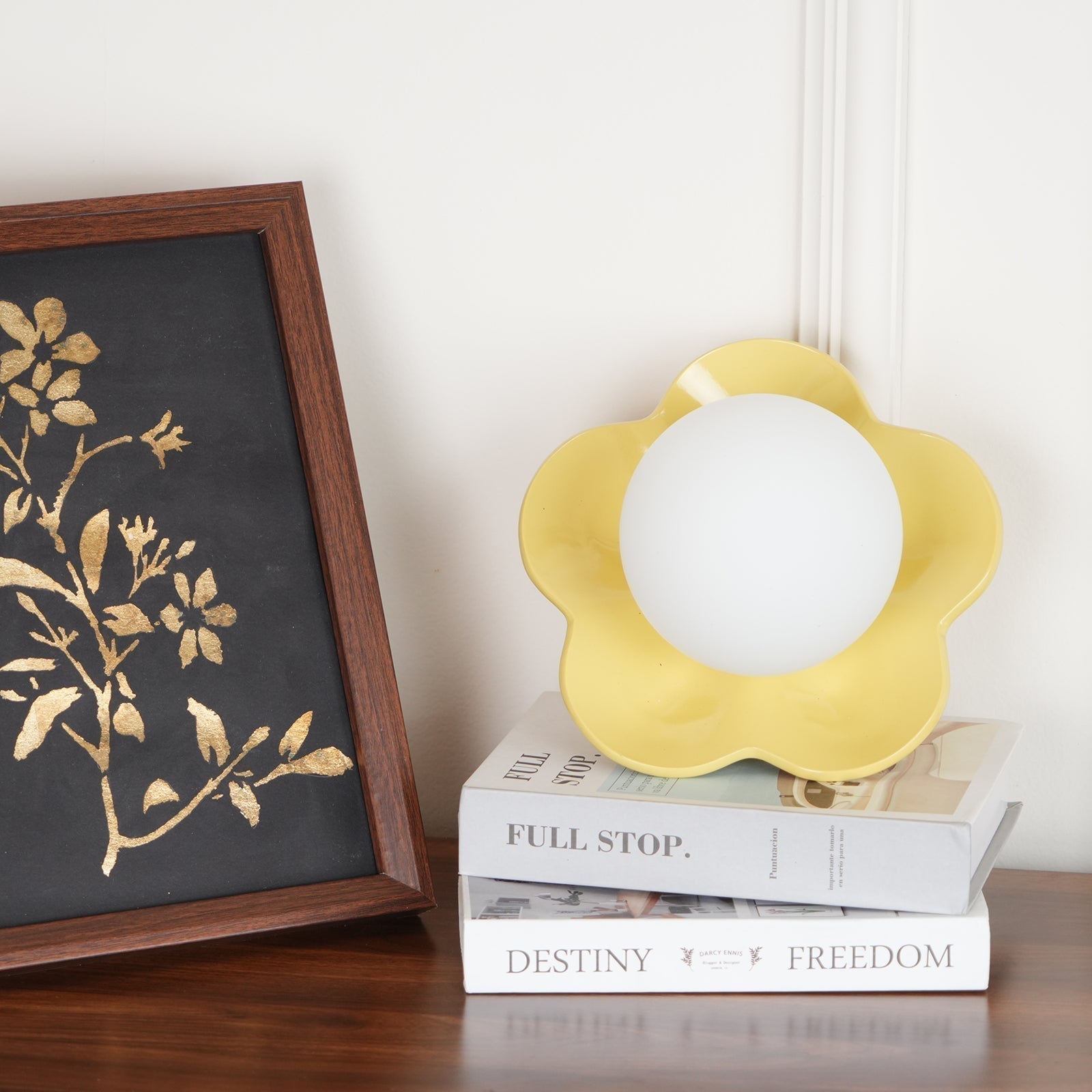 Flower Wall Lamp Bohemian with Globe Light and Flower Shape
