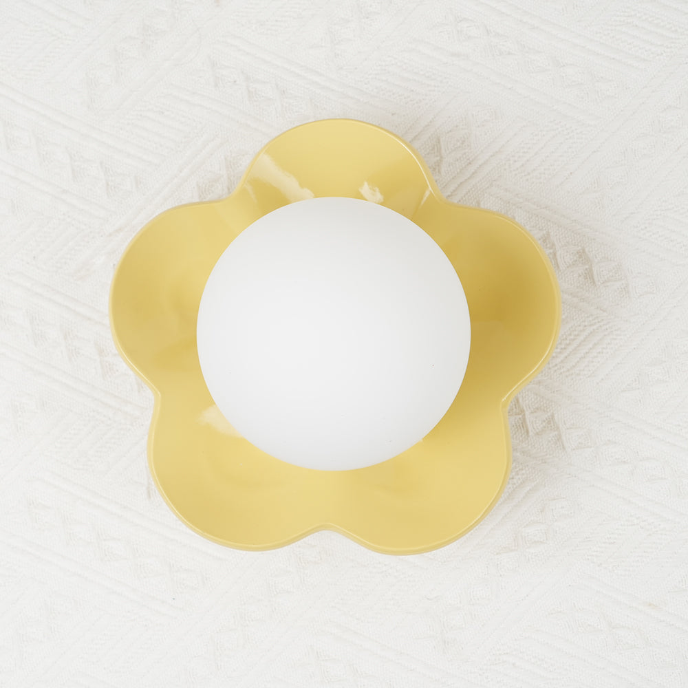 Flower Wall Lamp Bohemian with Globe Light and Flower Shape