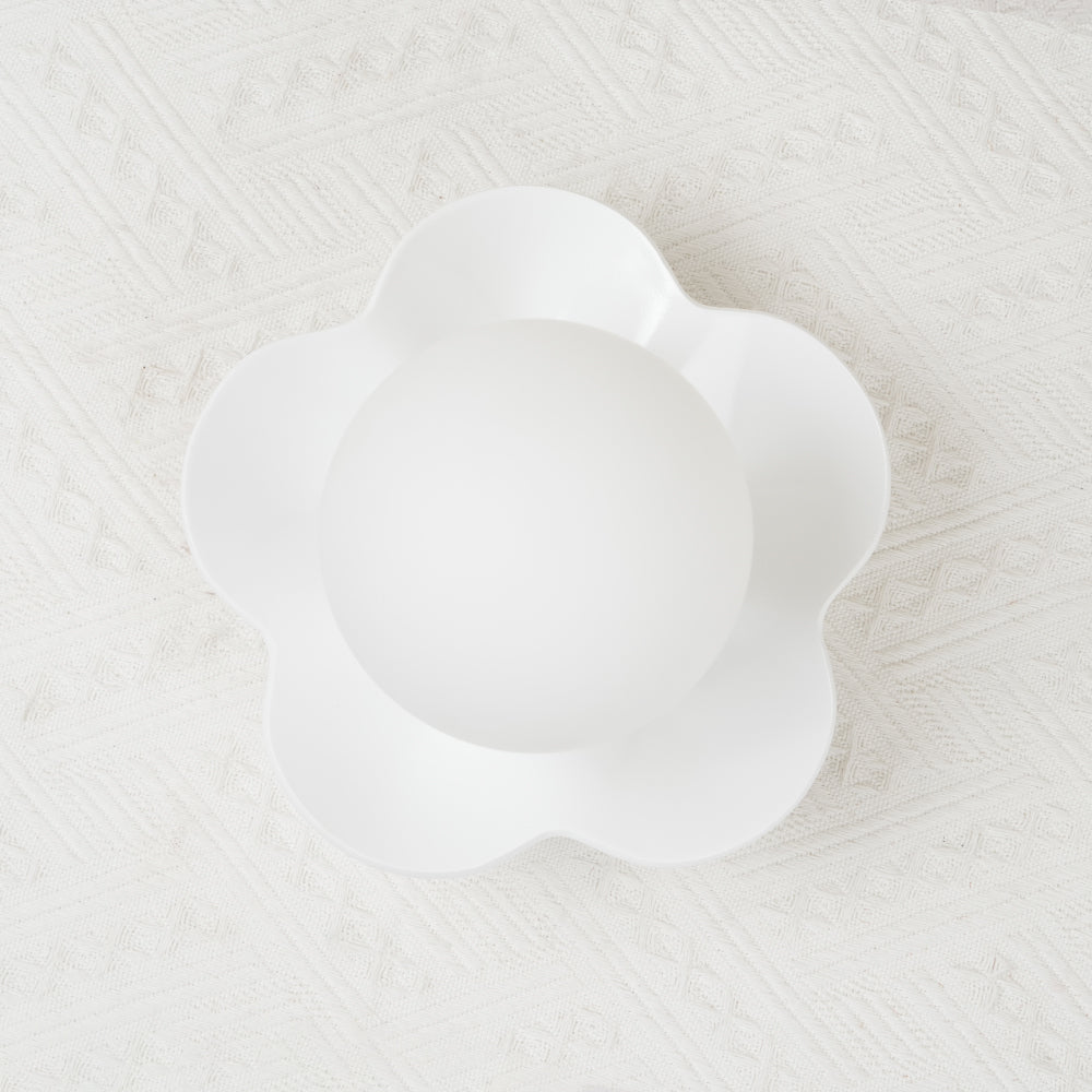Flower Wall Lamp Bohemian with Globe Light and Flower Shape