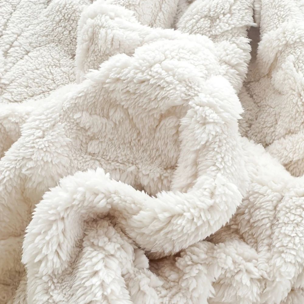 Fluffy Fleece Throw Blanket with Embossed Leaf Pattern for Bed and Couch