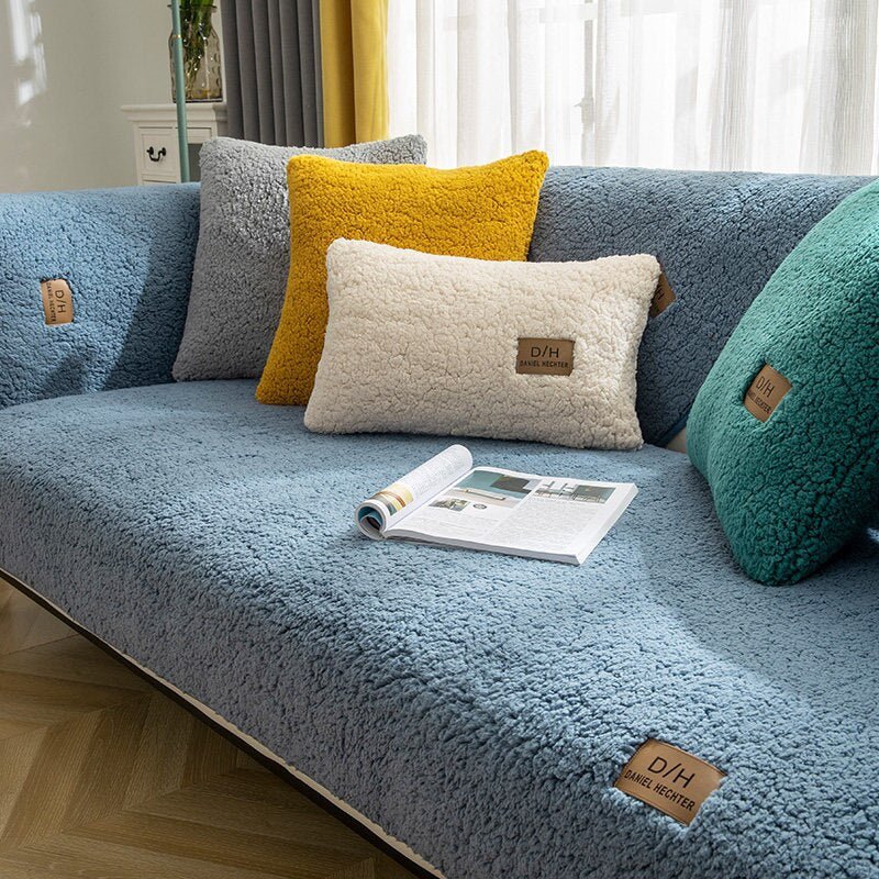 Fluffy Sofa Cover with Anti-Slip Mat and 2 Cushion Covers, Protects Against Stains and Pet Hair