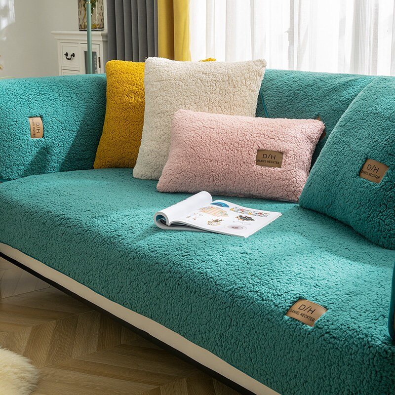 Fluffy Sofa Cover with Anti-Slip Mat and 2 Cushion Covers, Protects Against Stains and Pet Hair