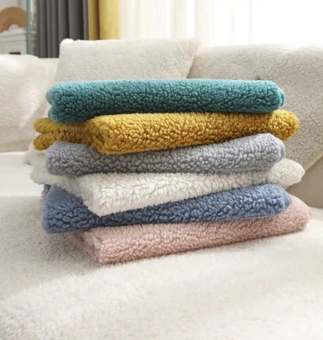Fluffy Sofa Cover with Anti-Slip Mat and 2 Cushion Covers, Protects Against Stains and Pet Hair