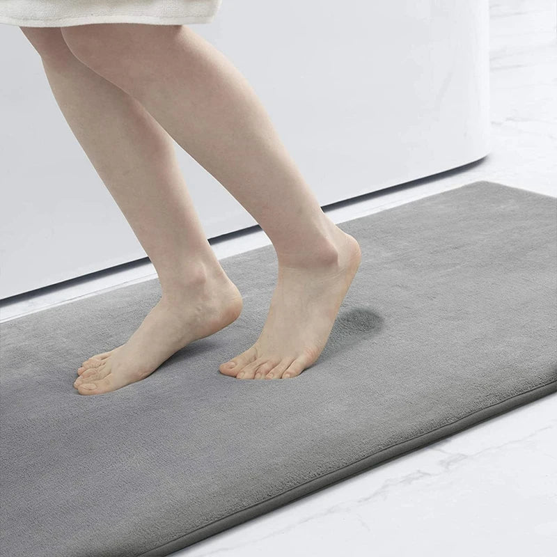 Memory Foam Bath Mat with Anti-Slip Bottom and High Absorbency