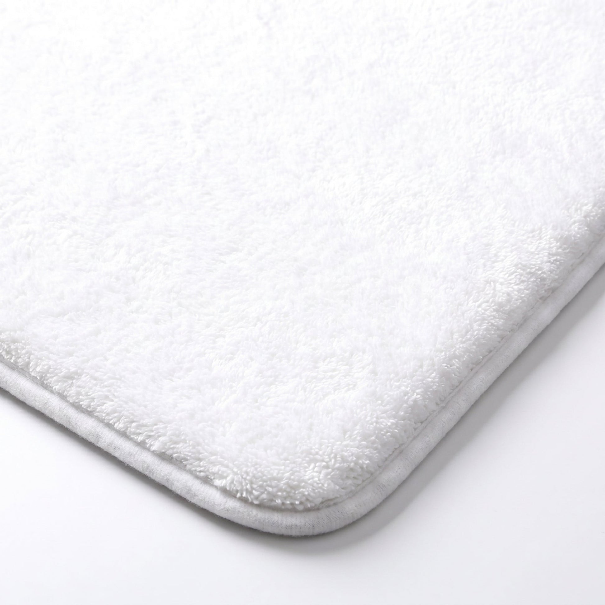 Memory Foam Bath Mat with Non-Slip Backing and Absorbent Plush Top
