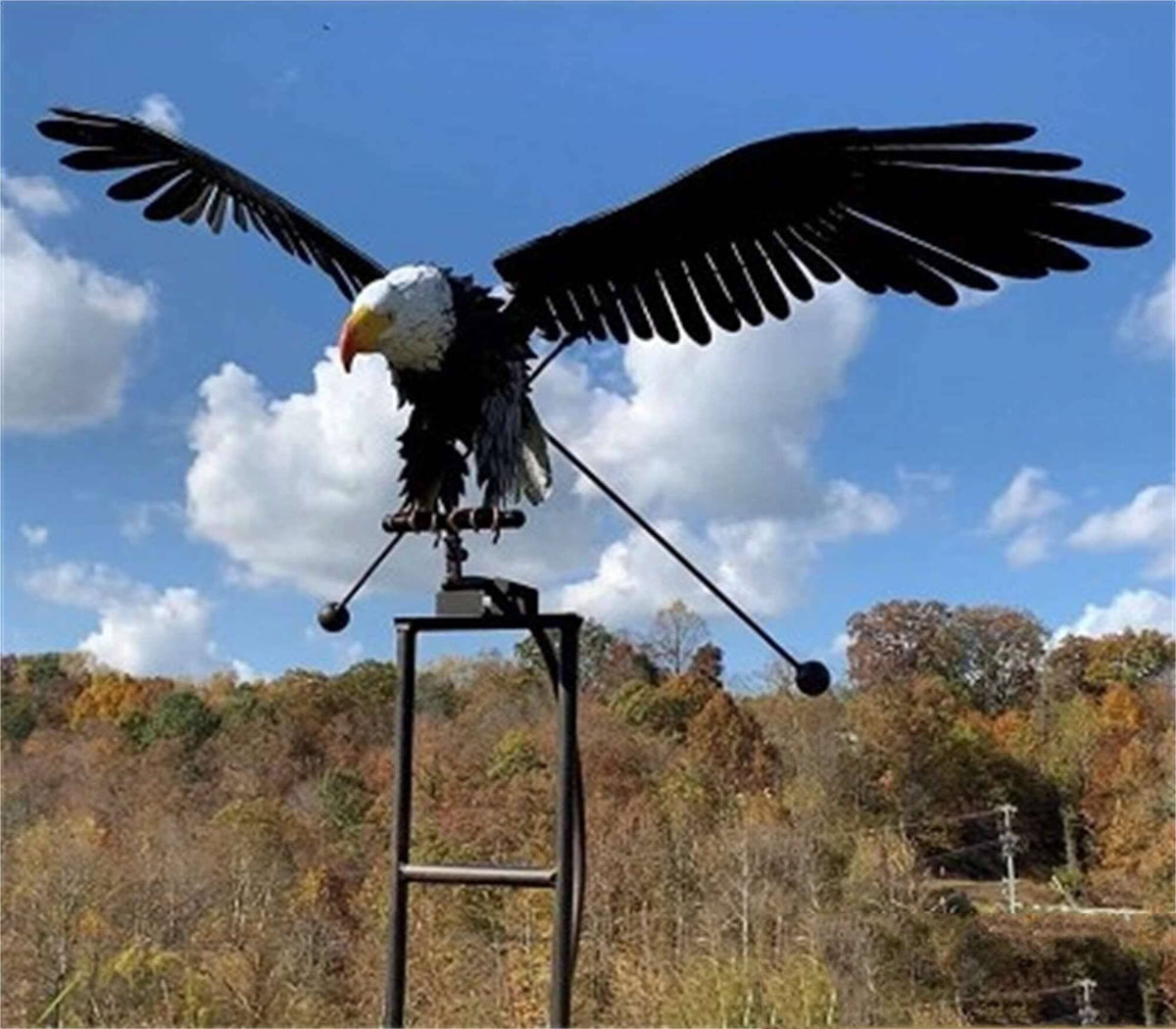 Metal Bird Wind Spinner Garden Ornament with Moving Wings