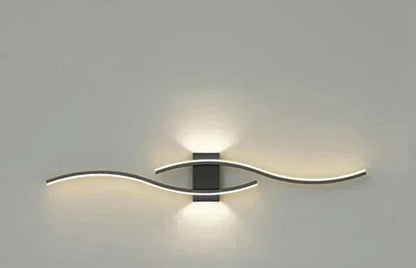 Modern LED Wave Wall Lamp with Integrated LED and Warm Light