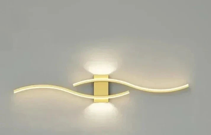 Modern LED Wave Wall Lamp with Integrated LED and Warm Light