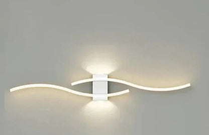 Modern LED Wave Wall Lamp with Integrated LED and Warm Light
