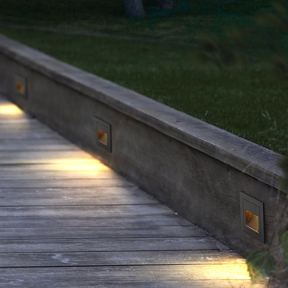 Modern Square Recessed Step Light with Glass Shade for Outdoor Stairs and Pathways