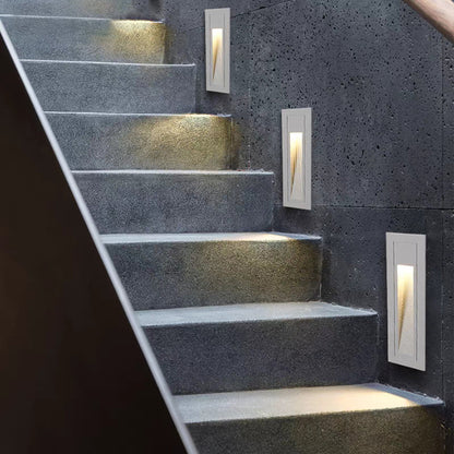 Modern Square Recessed Step Light with Glass Shade for Outdoor Stairs and Pathways