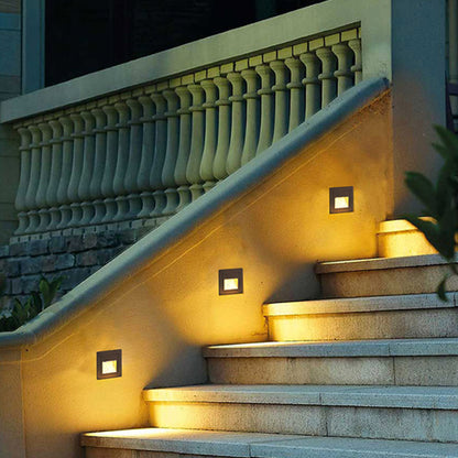 Modern Square Recessed Step Light with Glass Shade for Outdoor Stairs and Pathways