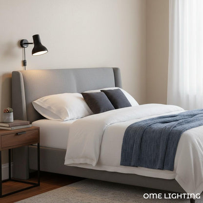 Modern Wall Lamp with Metal Shade