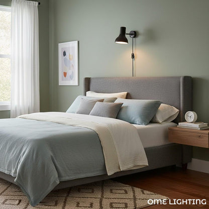 Modern Wall Lamp with Metal Shade