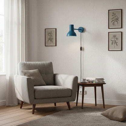 Modern Wall Lamp with Metal Shade