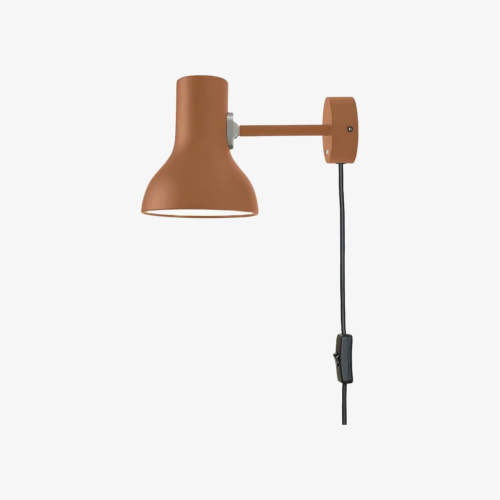 Modern Wall Lamp with Metal Shade