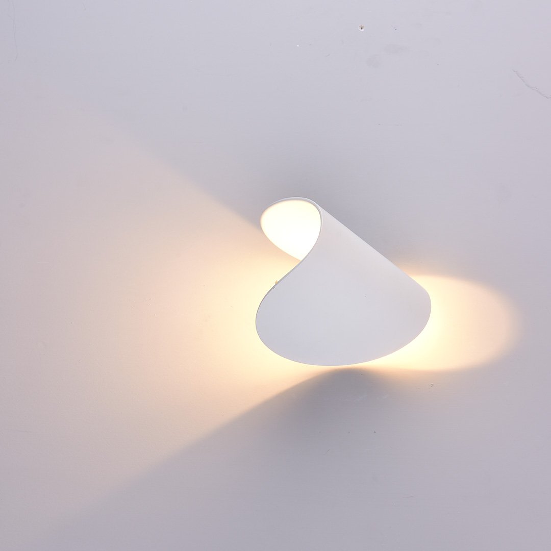 Modern Wall Lamp with Rotating Tilting Reflector and Up Down Light