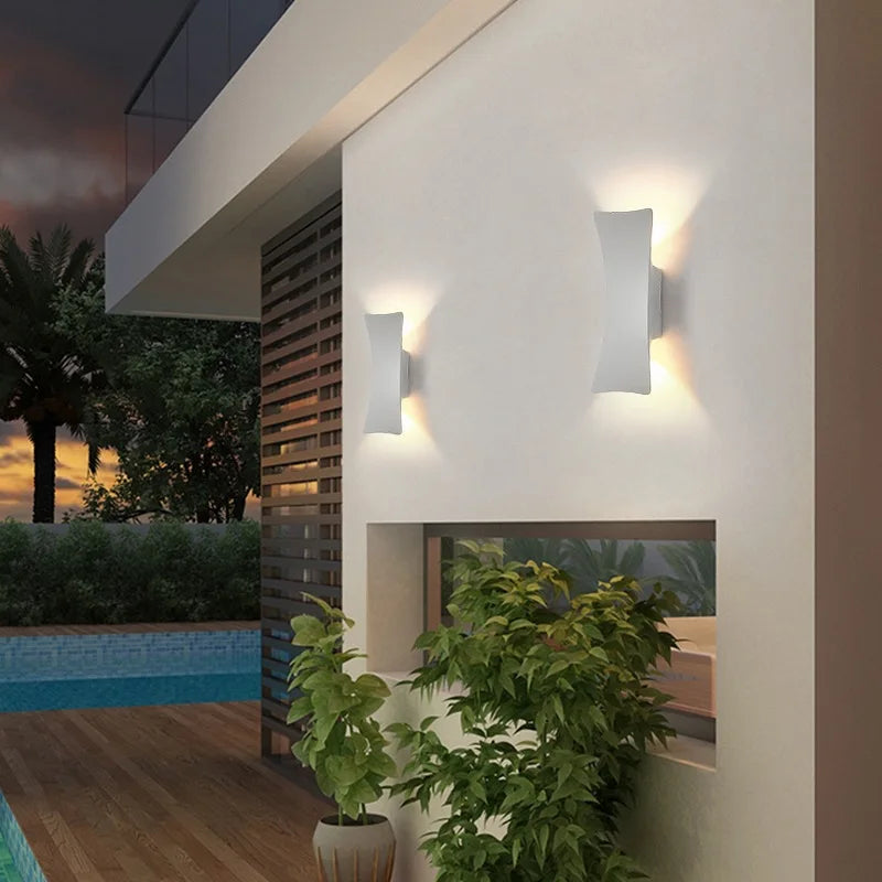Outdoor LED Wall Light Modern Up and Down with Integrated LED