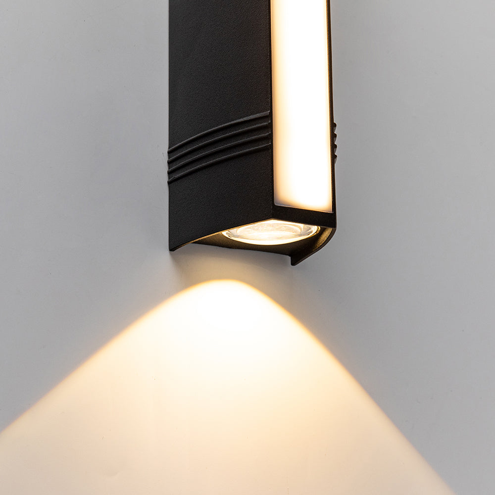 Outdoor LED Wall Light Modern Up Down with Integrated LED for Garden and Patio