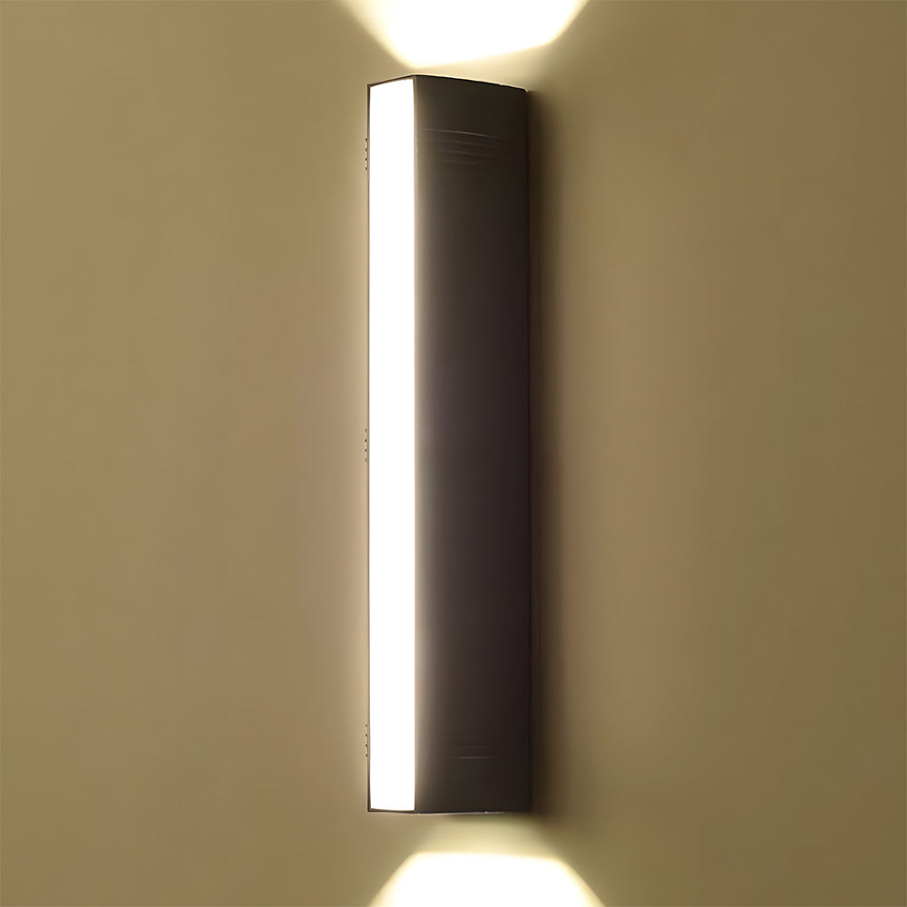 Outdoor LED Wall Light Modern Up Down with Integrated LED for Garden and Patio
