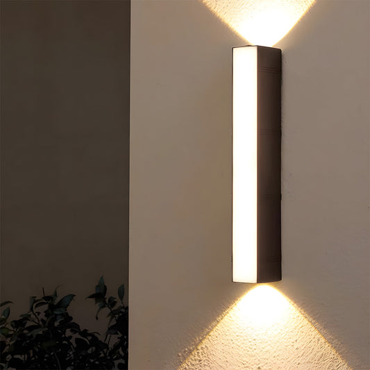 Outdoor LED Wall Light Modern Up Down with Integrated LED for Garden and Patio