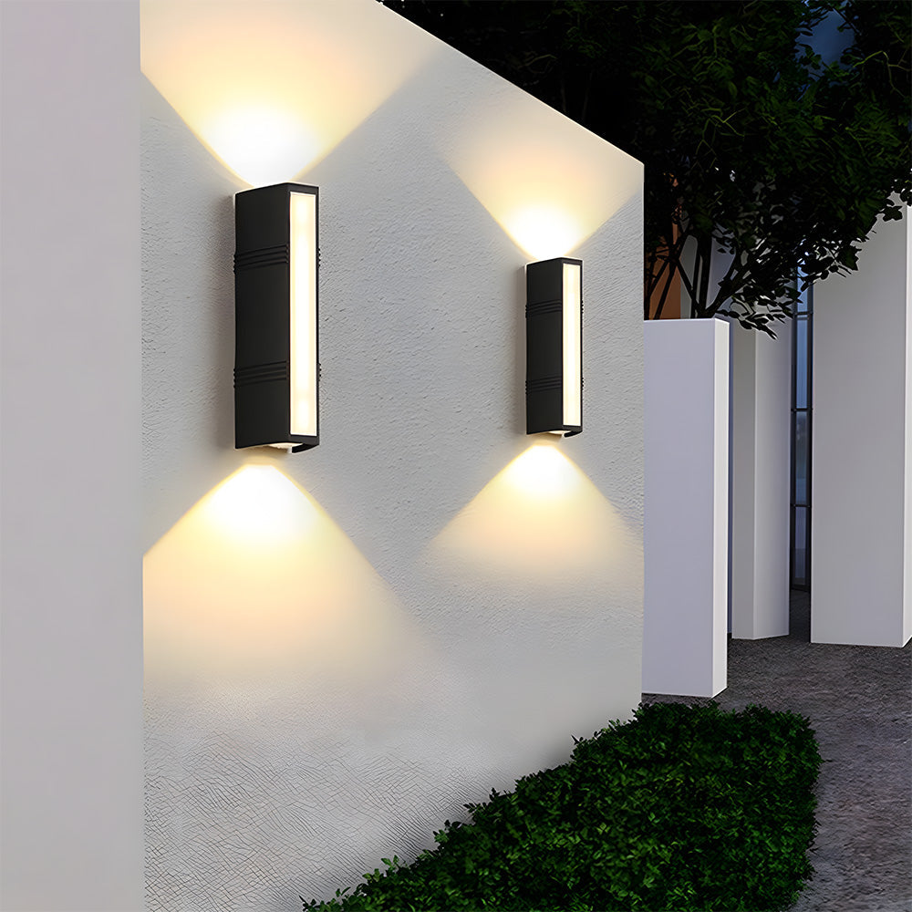 Outdoor LED Wall Light Modern Up Down with Integrated LED for Garden and Patio