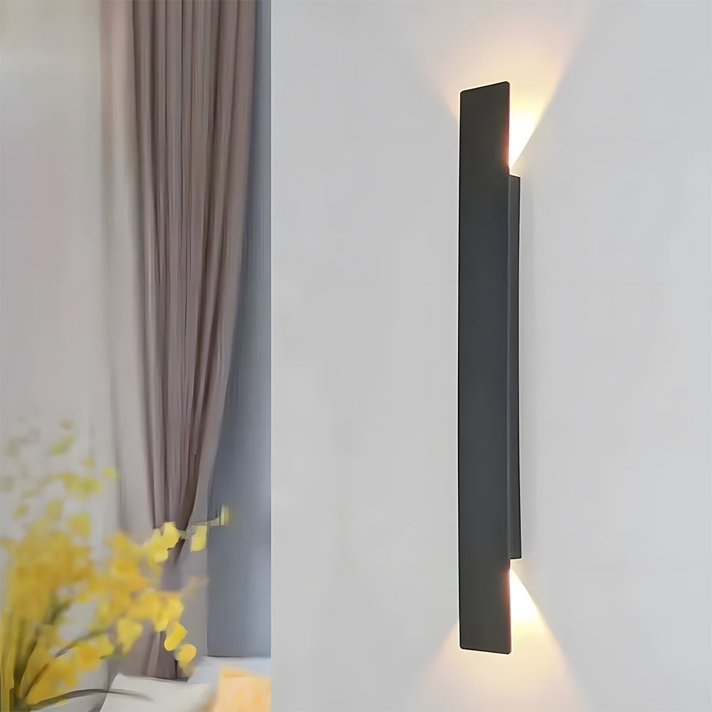 Outdoor LED Wall Light Modern Up Down with IP65 Rating for Garden and Patio
