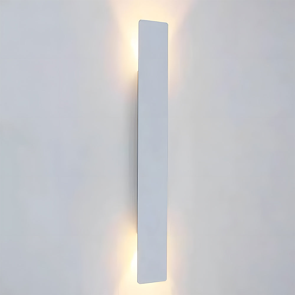 Outdoor LED Wall Light Modern Up Down with IP65 Rating for Garden and Patio