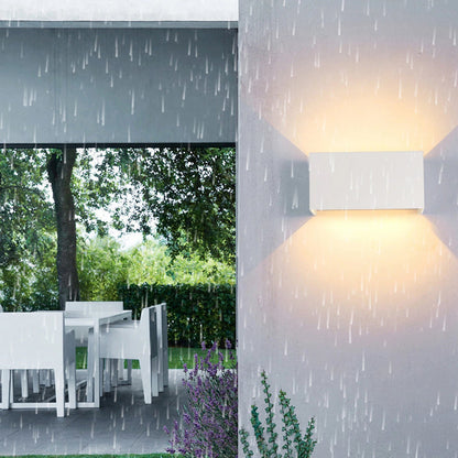 Outdoor Wall Lamp Minimalist LED Up Down Light for Indoor and Outdoor Use