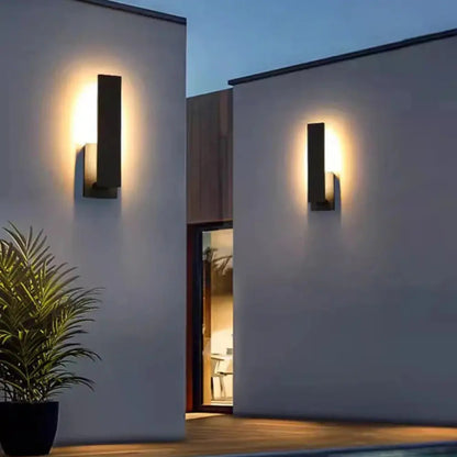 Outdoor Wall Lamp Modern Minimalist with Integrated LED and IP65 Rating
