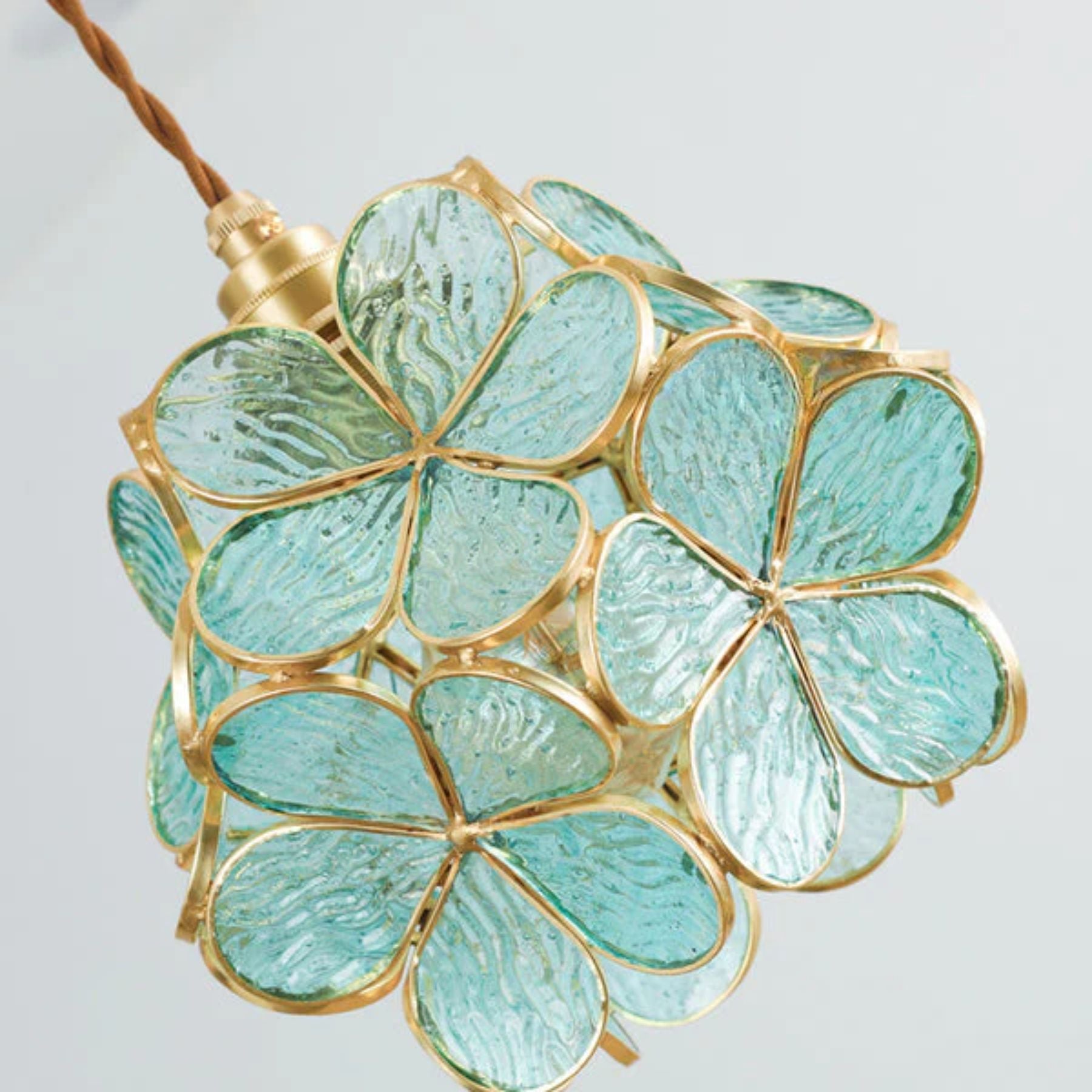 Pendant Lamp Bohemian with Flower-Shaped Glass Shade and Brass Frame