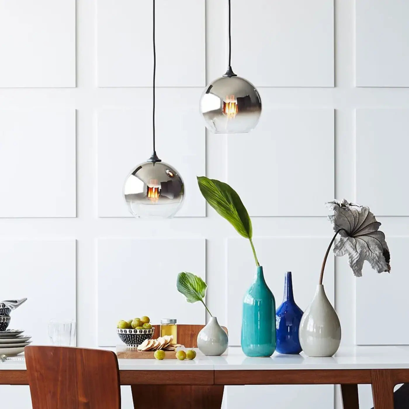 Pendant Lamp Modern Globe with Gradient Glass Shade