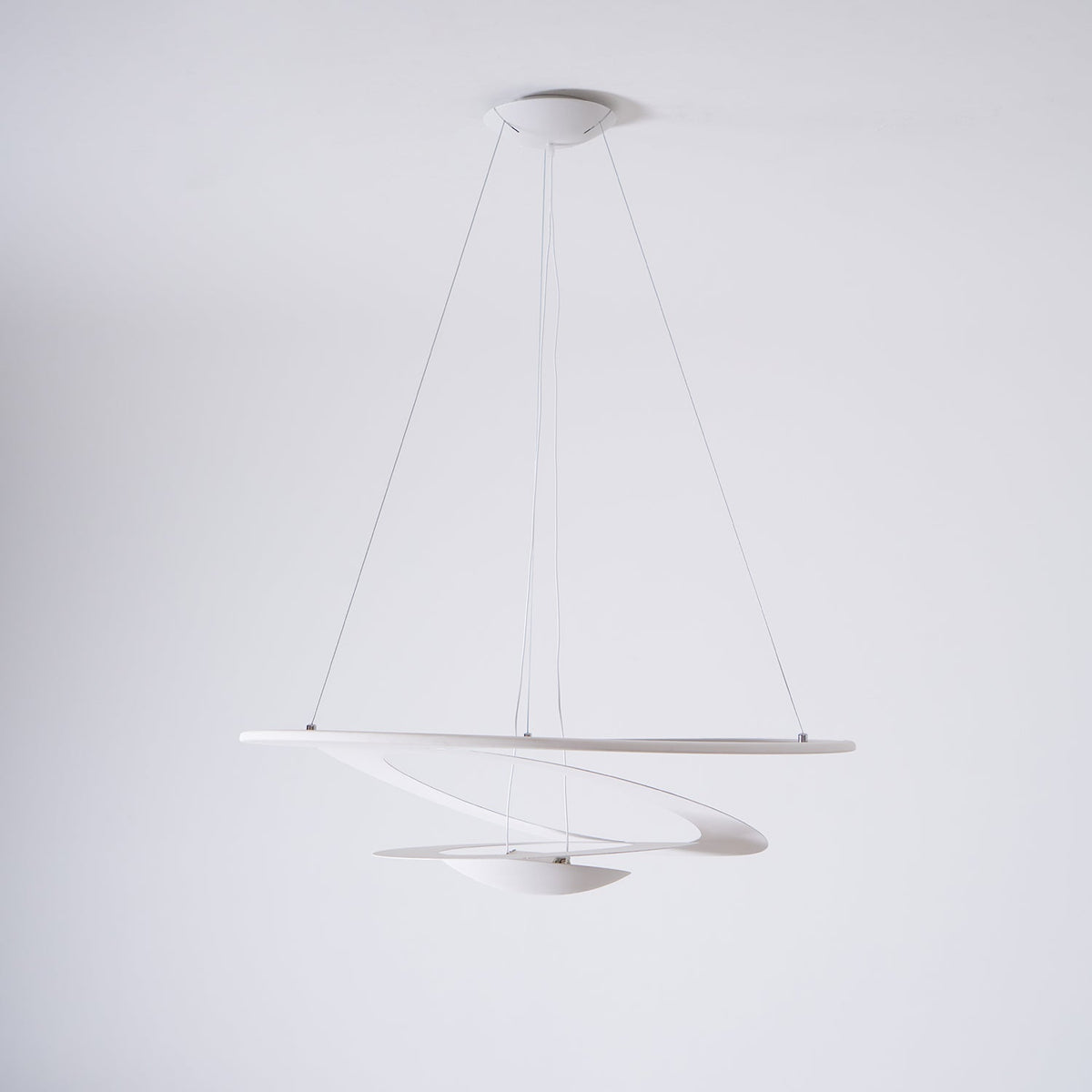 Pendant Lamp Modern Spiral Ring Design with Adjustable Suspension Cable