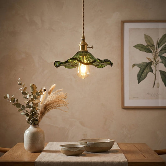 Pendant Lamp Vintage with Flower-Shaped Fluted Glass Shade and Brass Fitting