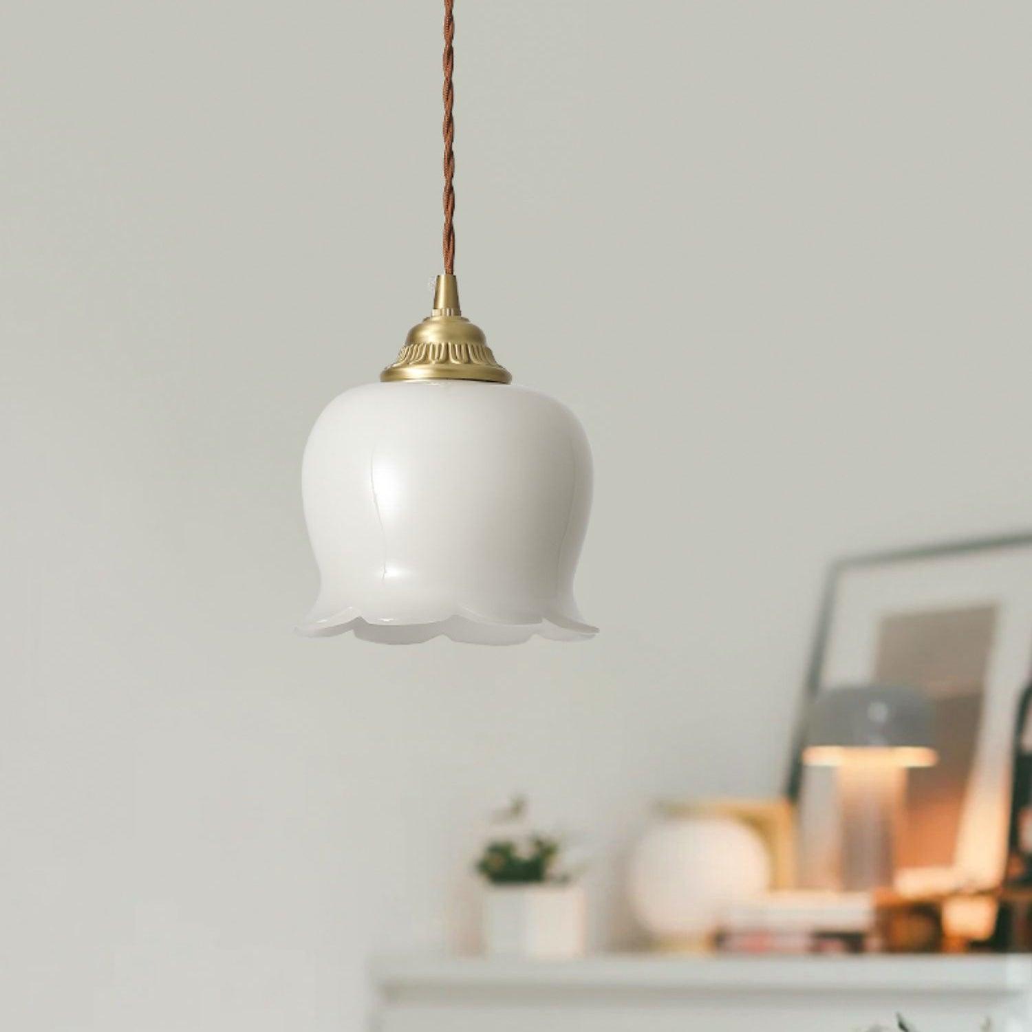 Pendant Lamp Vintage with Flower-Shaped Glass Shade and Brass Fitting