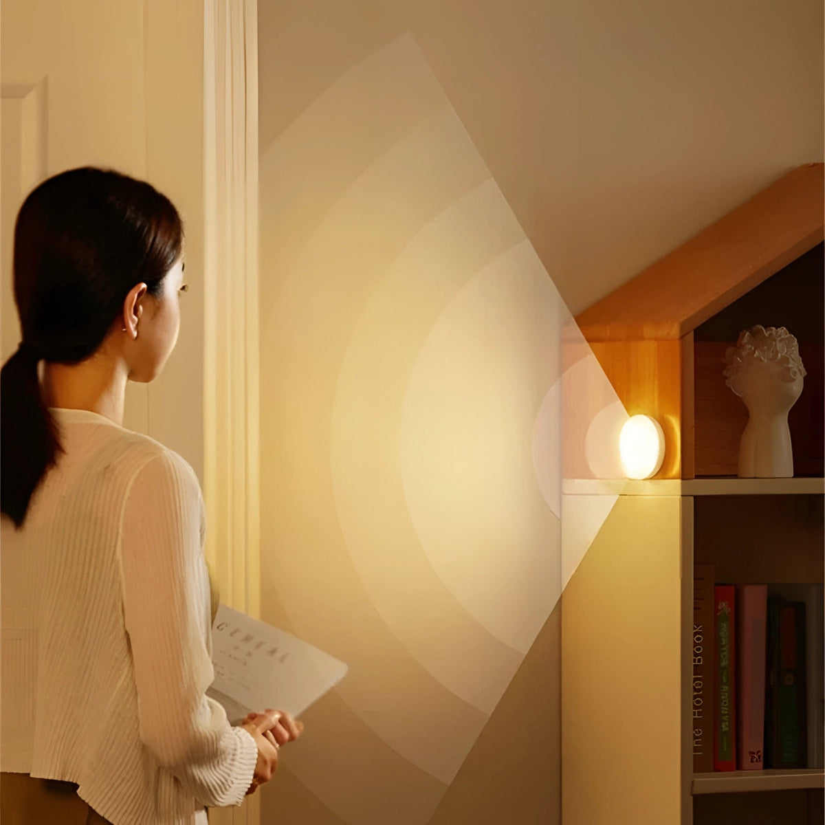Round LED Wall Light with Motion Sensor