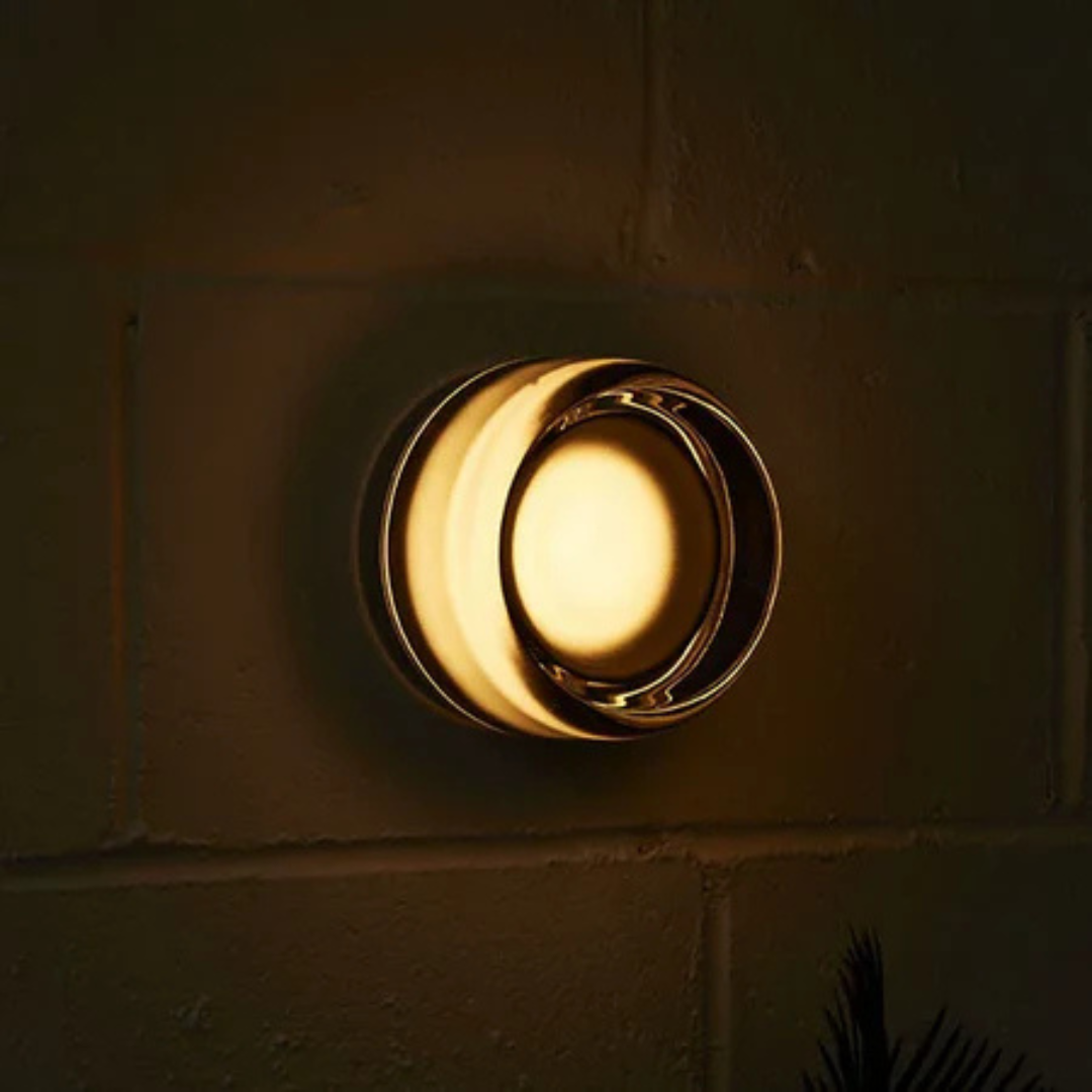 Round Wall Lamp Minimalist with Recessed Glass Diffuser