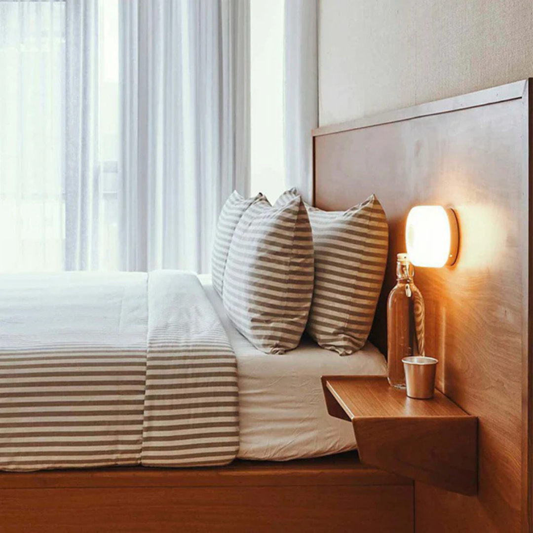 Round Wall Lamp Minimalist with Recessed Glass Diffuser